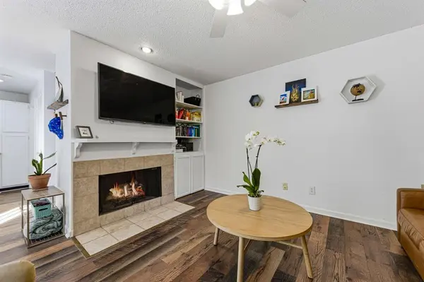 3939 Buena Vista Street #B, Dallas, TX 75204