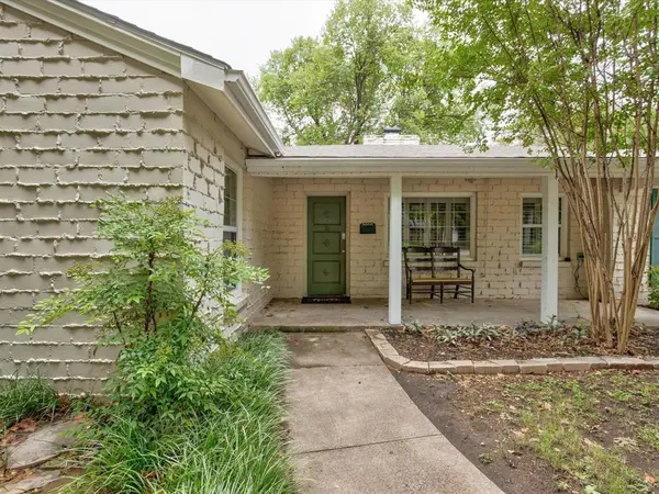 3727 W Biddison Street, Fort Worth, TX 76109