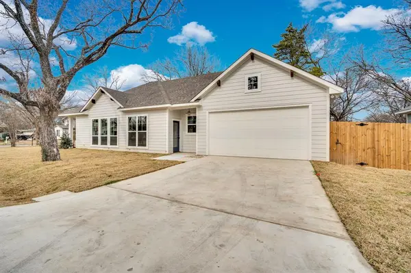 500 Farley Street, Waxahachie, TX 75165