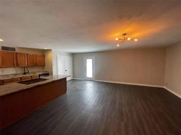 407 Woodcrest Way, Forney, TX 75126