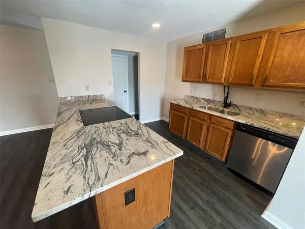 407 Woodcrest Way, Forney, TX 75126