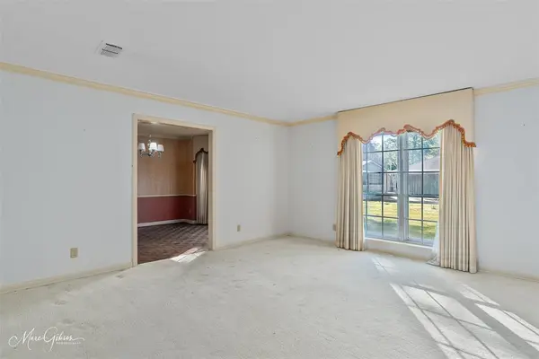 513 Dunmoreland Drive, Shreveport, LA 71106