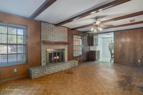 513 Dunmoreland Drive, Shreveport, LA 71106