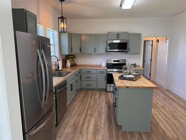 123 Church Street, Belcher, LA 71004