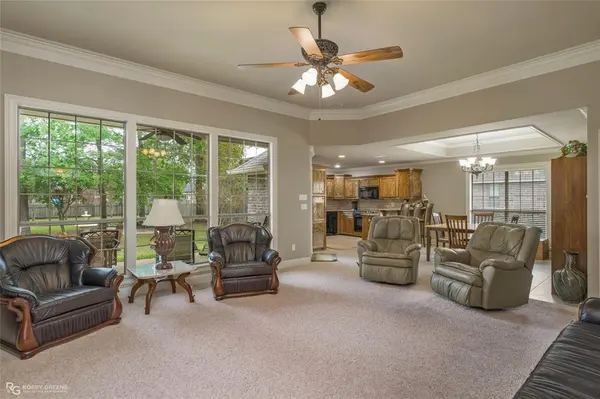 2009 Honeytree Trail Circle, Haughton, LA 71037