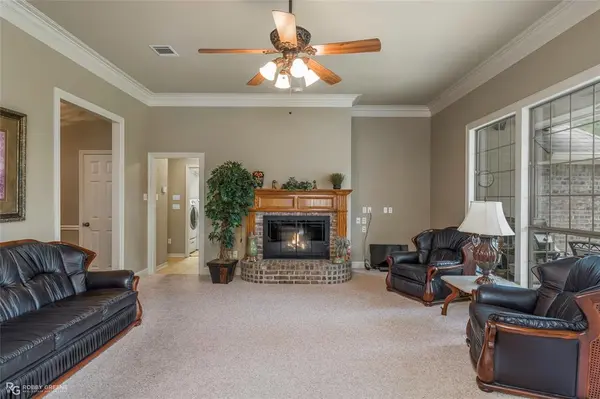 2009 Honeytree Trail Circle, Haughton, LA 71037