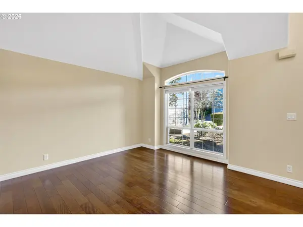 5391 NW LIANNA WAY, Portland, OR 97229