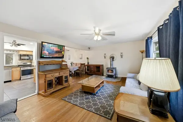 22 Cottage St, Belleville Twp., NJ 07109