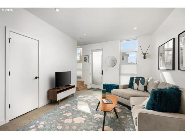 7168 N VANCOUVER AVE, Portland, OR 97217