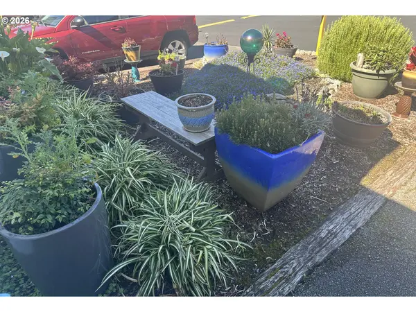 15765 HIGHWAY 101S #14, Brookings, OR 97415