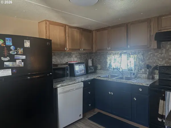 15765 HIGHWAY 101S #14, Brookings, OR 97415