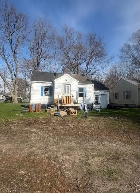 2742 Territorial RD, Benton Twp, MI 49022