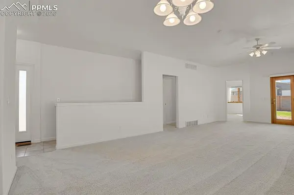 470 S Soaring Eagle DR, Pueblo, CO 81007