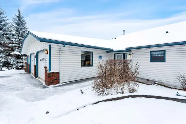 4000 42 ST, Rocky Mountain House, AB T4T 1A7