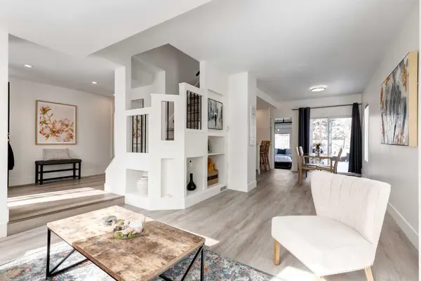 1416 Memorial DR NW, Calgary, AB T2N3E5