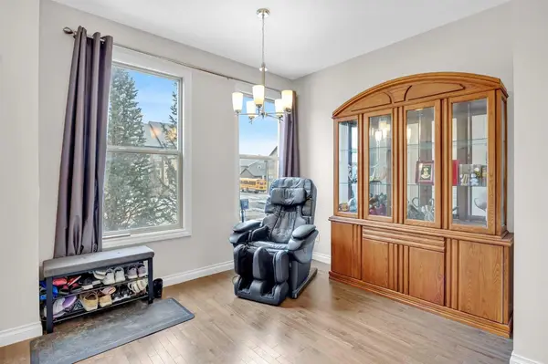 37 Sage Meadows TER NW, Calgary, AB T3P 0E9