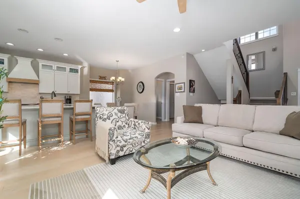 128 Stratton Close SE, Medicine Hat, AB T1B4S8