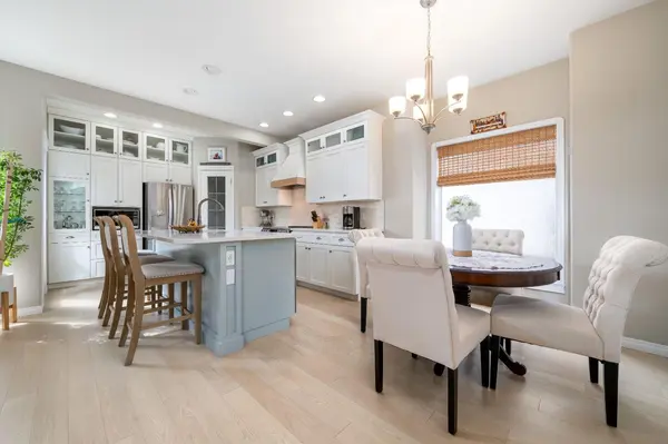 128 Stratton Close SE, Medicine Hat, AB T1B4S8