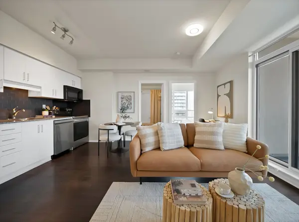 30 Herons Hill WAY #1801, Toronto C15, ON M2J 0A7