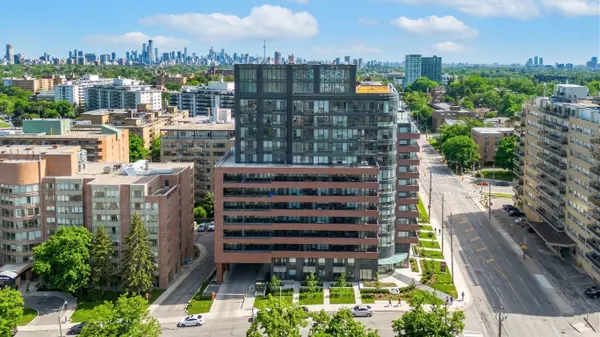 2525 Bathurst ST #407, Toronto C04, ON M6B 2Y9