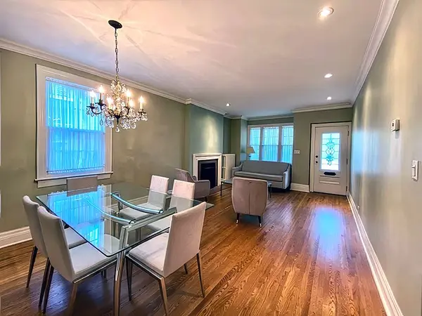 21 Melgund RD #Main + Lower, Toronto C02, ON M5R 1Z9