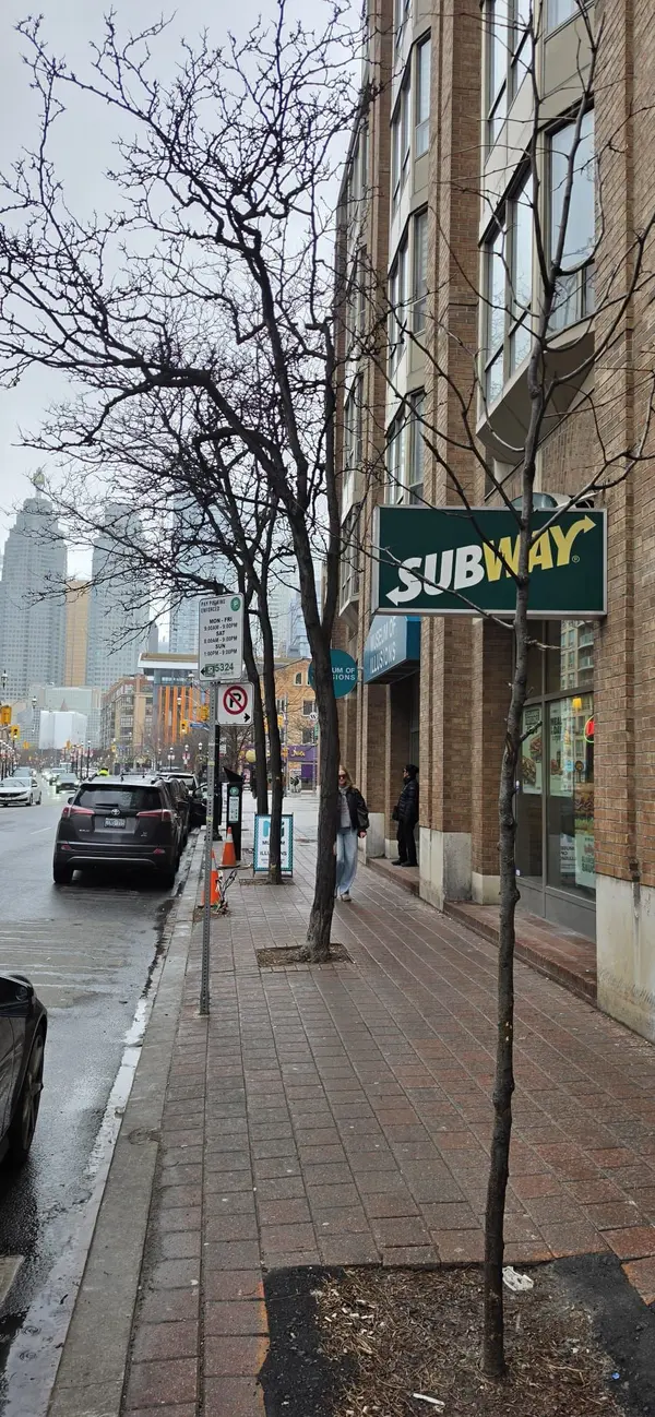 132 Front ST E ##1-B, Toronto C08, ON M5A 1E2