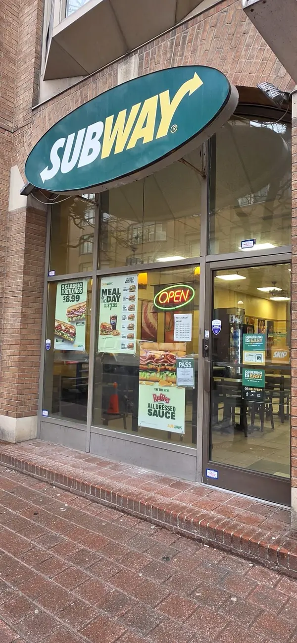 132 Front ST E ##1-B, Toronto C08, ON M5A 1E2