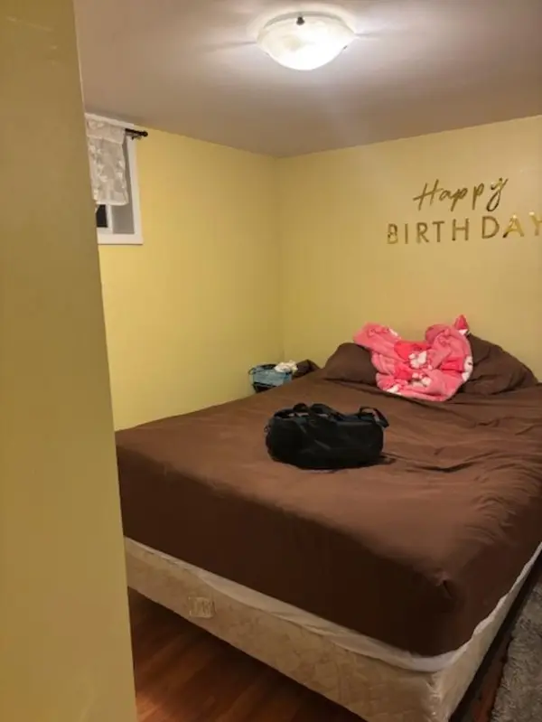 110 Darlingside DR, Toronto E10, ON M1E 3P5