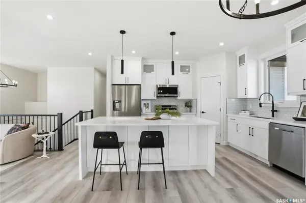 816 Ballesteros CRESCENT, Warman, SK S0K 4S3