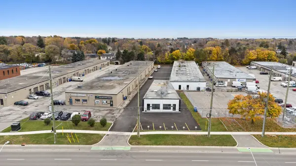 1244 Speers RD, Oakville, ON L6L 2X4