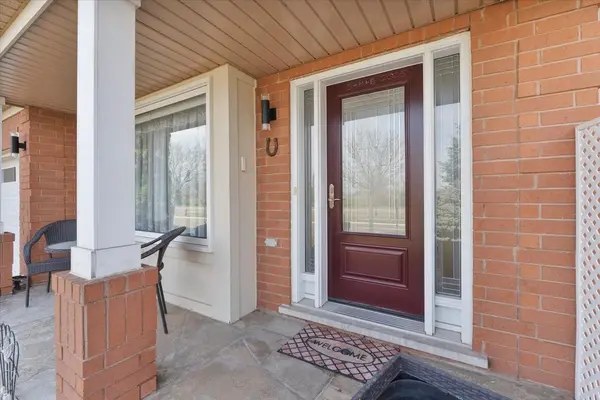 2356 Proudfoot TRL, Oakville, ON L6M 3Y2