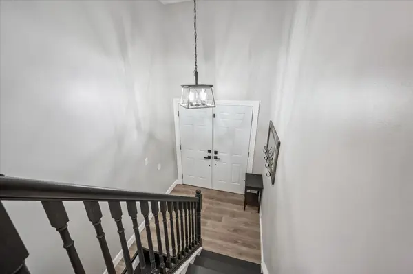 18 Avenue RD, Cambridge, ON N1R 1B7