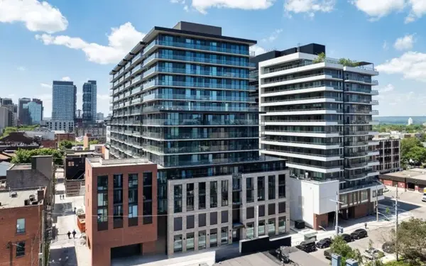 1 Jarvis ST #521, Hamilton, ON L8R 3J2