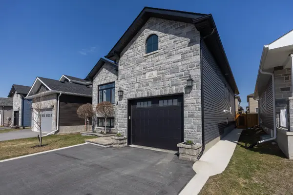 133 Brennan CRES, Loyalist, ON K0H 2H0