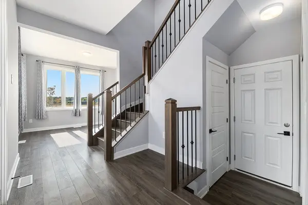 165 Yearling CIR, Stittsville - Munster - Richmond, ON K0A 2Z0