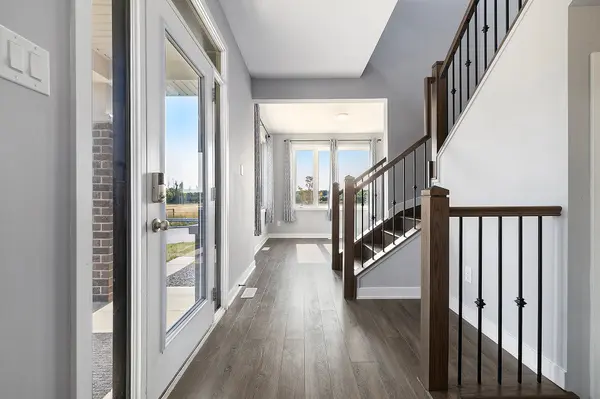 165 Yearling CIR, Stittsville - Munster - Richmond, ON K0A 2Z0