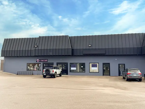 41 Mondamin ST #Unit 3, St. Thomas, ON N5P 2V3