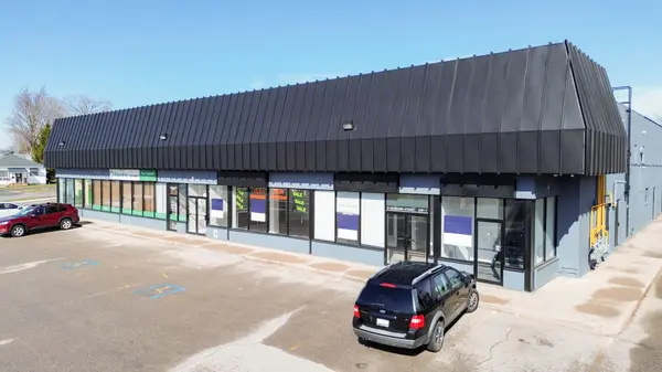 41 Mondamin ST #Unit 2, St. Thomas, ON N5P 2V3