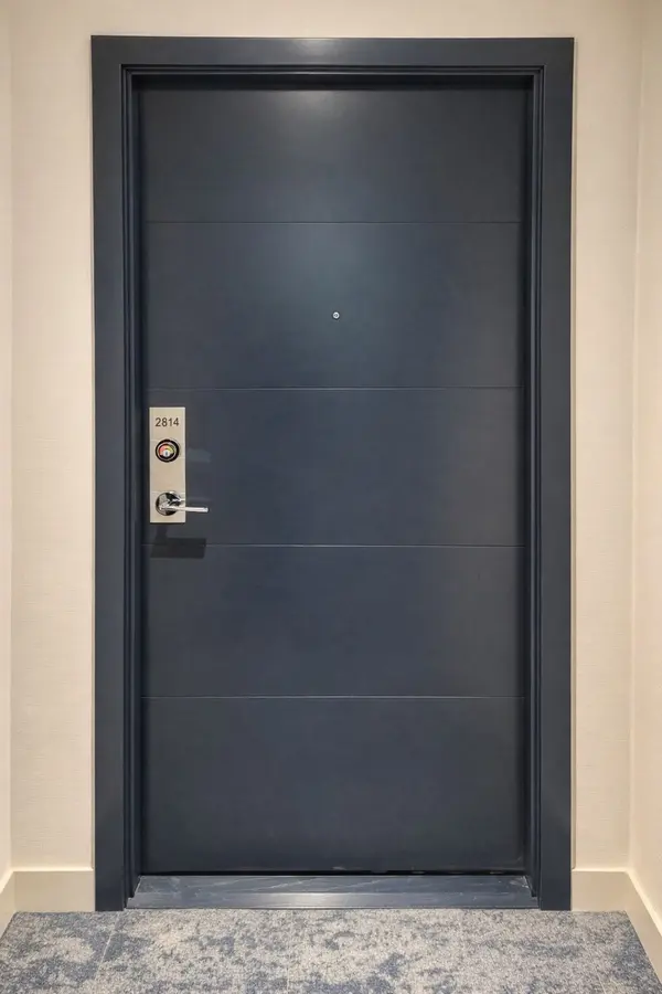 75 James ST S #2814, Hamilton, ON L8P 4V8