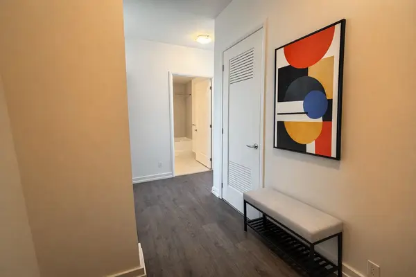 75 James ST S #2814, Hamilton, ON L8P 4V8