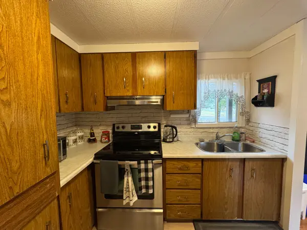 6 Belmont ST, Havelock-belmont-methuen, ON K0L 1Z0