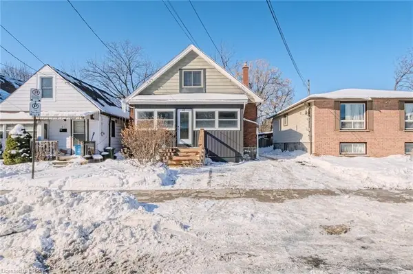 42 East 31st ST, Hamilton, ON L8V 3N7