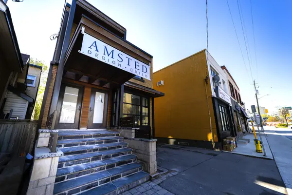 17 Springfield RD, New Edinburgh - Lindenlea, ON K1M 1C8