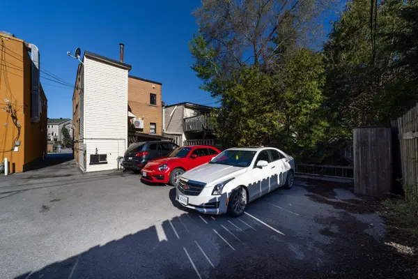 17 Springfield RD, New Edinburgh - Lindenlea, ON K1M 1C8