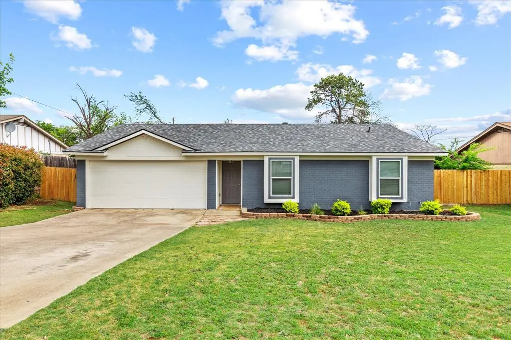 6716 Bartay Drive, North Richland Hills, TX 76182