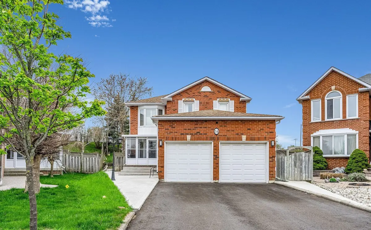 14 Large CT, Brampton, ON L6S 5V2