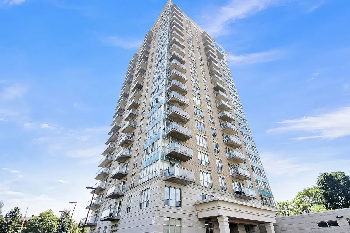 90 Landry ST #1104, Vanier And Kingsview Park, ON K1L 0A9