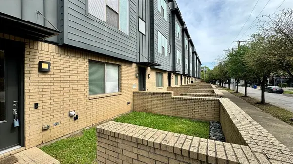 3018 Zenia Drive, Dallas, TX 75204