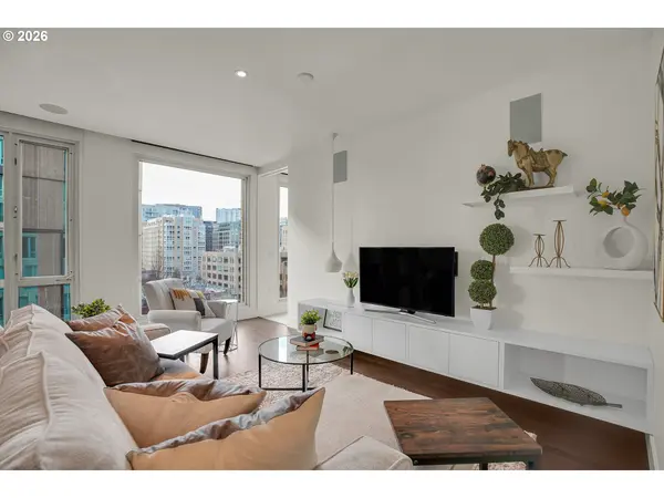 937 NW GLISAN ST #735, Portland, OR 97209