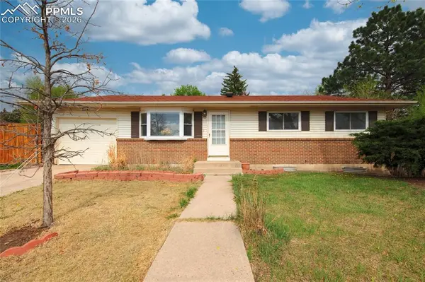 1413 Mears DR, Colorado Springs, CO 80915